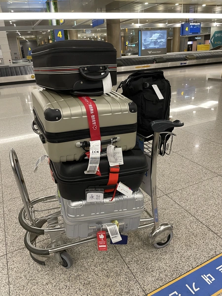 從台灣跟我一起飛到韓國的做音樂的家當