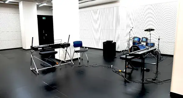 中央大學實用音樂系大合奏室B